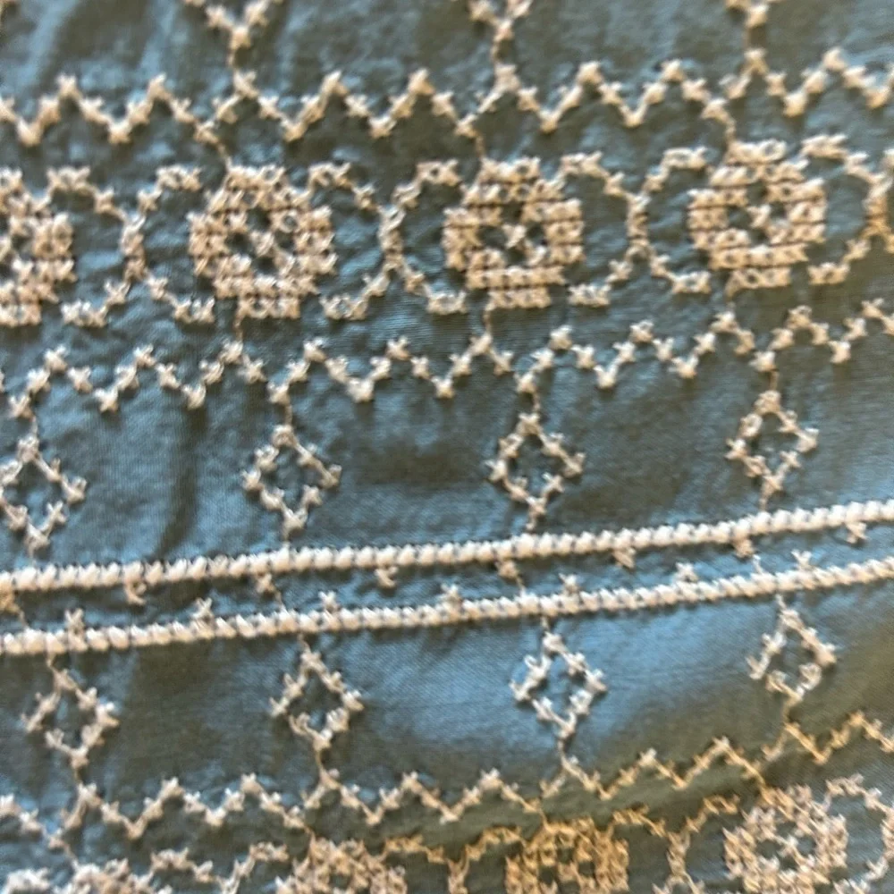 Madewell blue & ivory embroidered fully lined shift dress in size XS. K10 - Picture 8 of 15